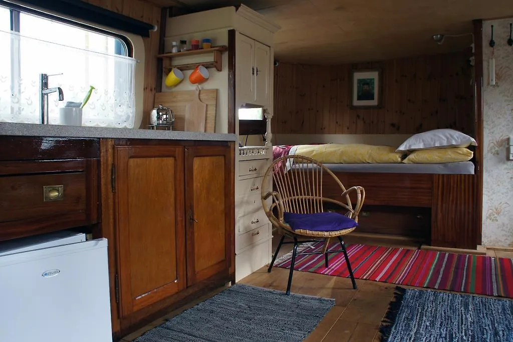 Boat & Breakfast Veinard Daire Rotterdam